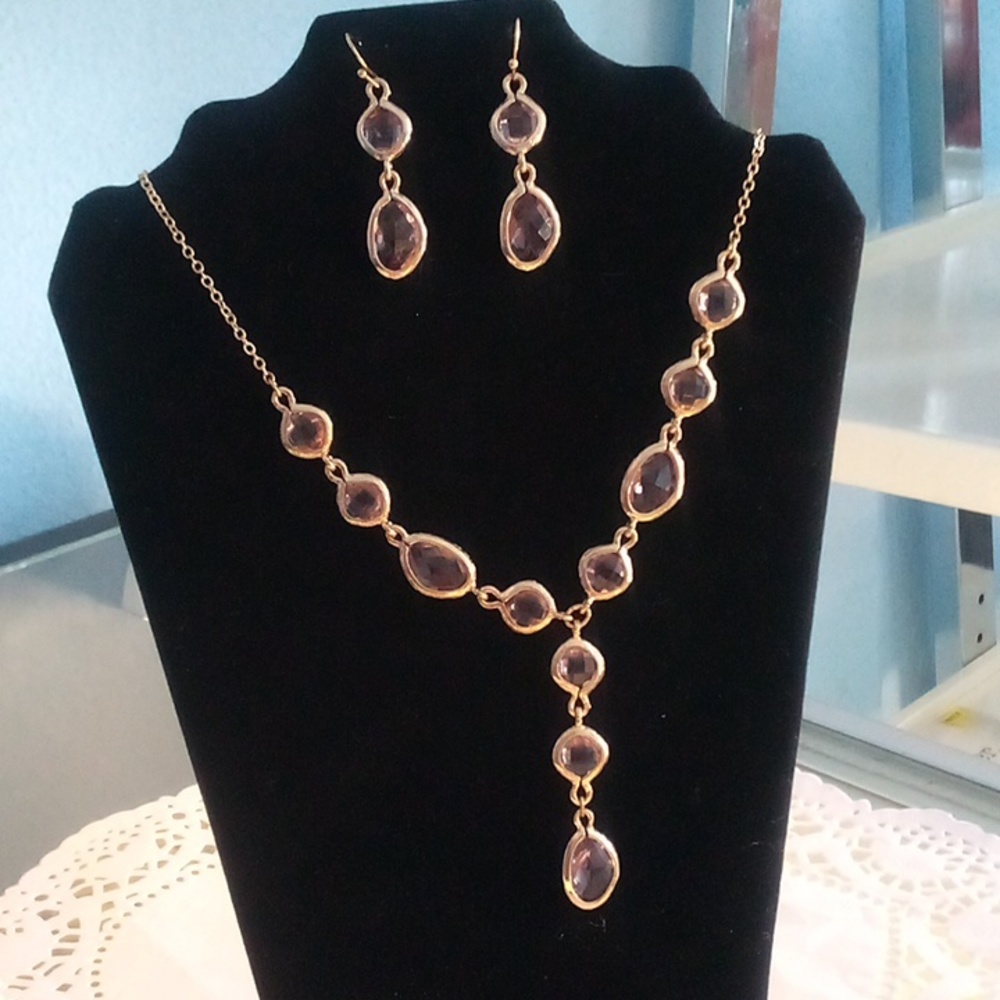Earrings and bracelet set